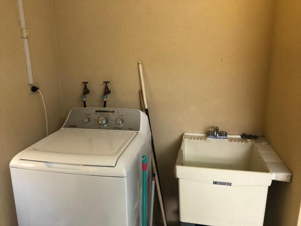 Donamae 2 Story Barbados House Villa Bridgetown Ngoại thất bức ảnh