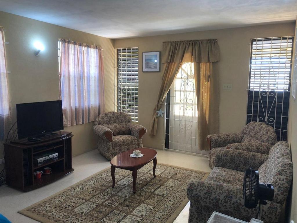 Donamae 2 Story Barbados House Villa Bridgetown Ngoại thất bức ảnh